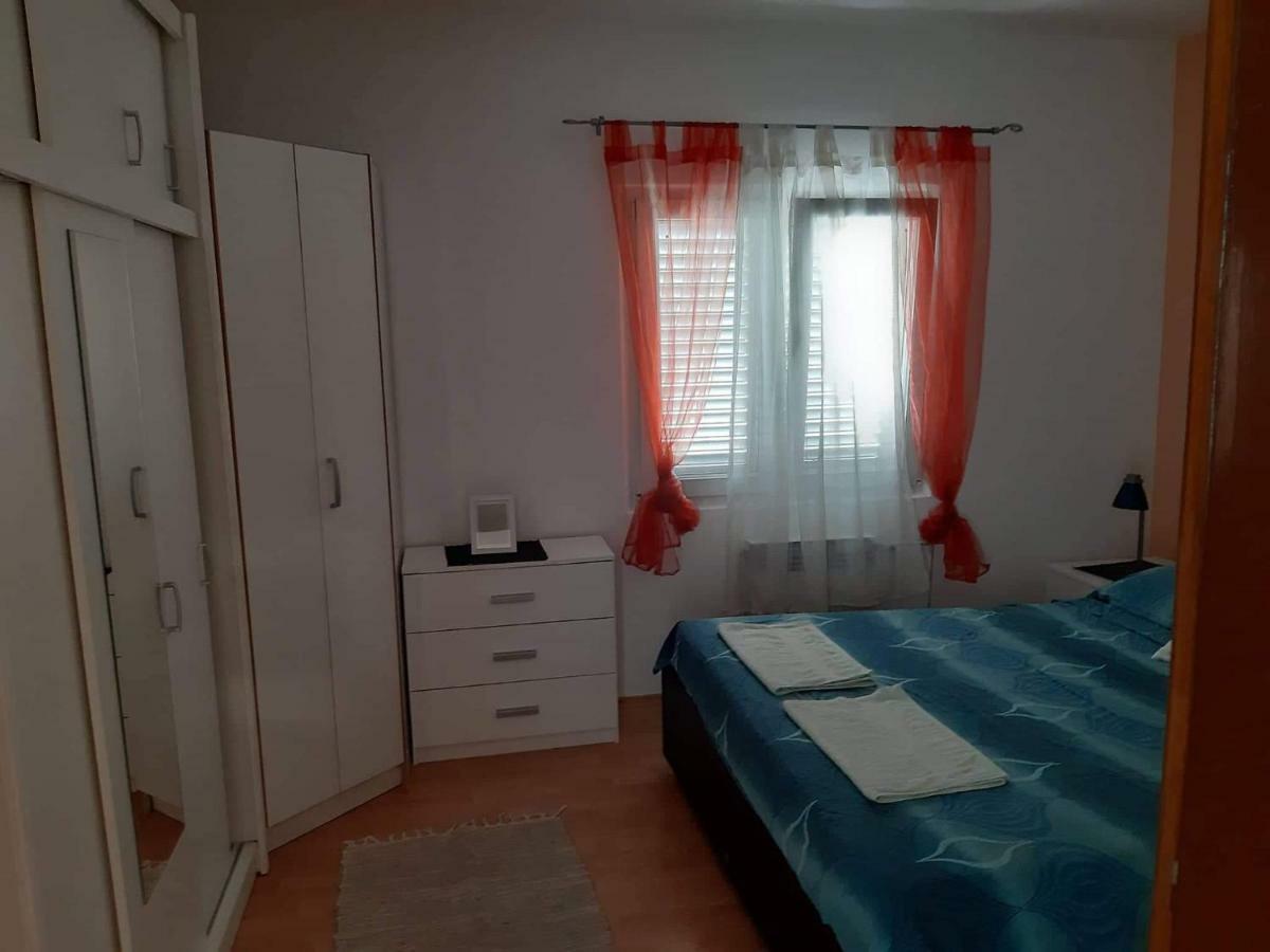 Apartman Lucija Trogir Eksteriør billede